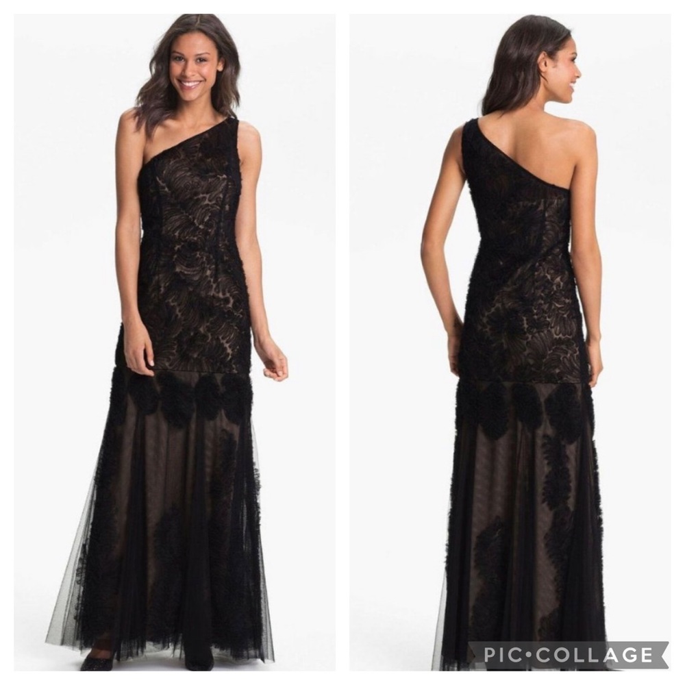 Adrianna Papell One shoulder tulle mermaid gown